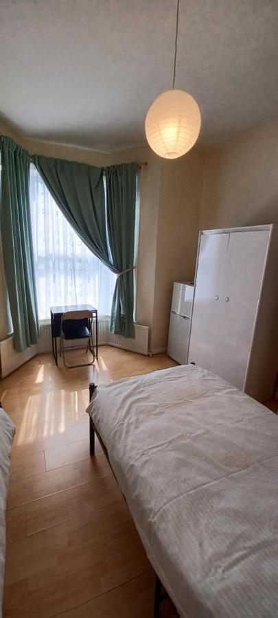 Bruce Rooms London Luaran gambar
