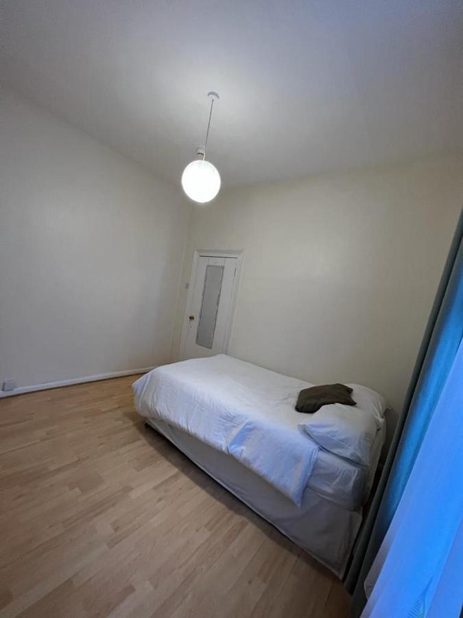 Bruce Rooms London Luaran gambar