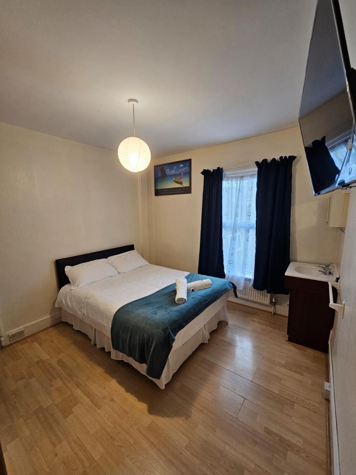 Bruce Rooms London Luaran gambar