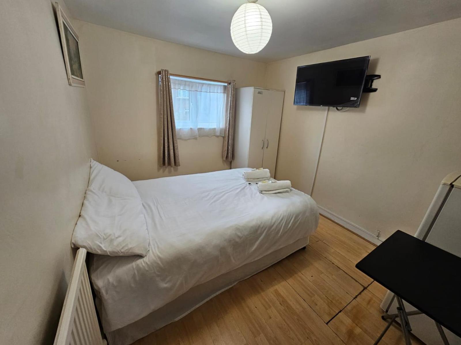 Bruce Rooms London Luaran gambar