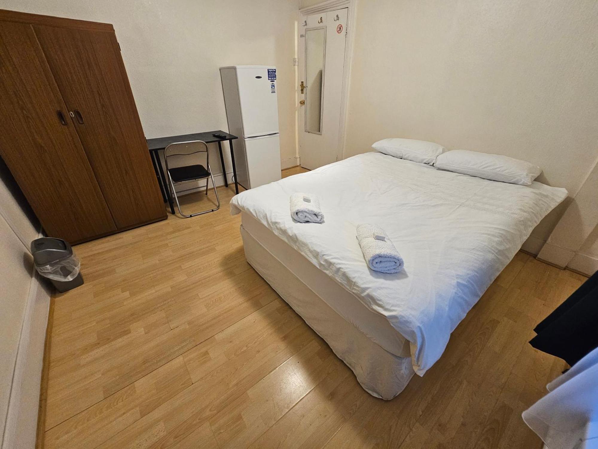 Bruce Rooms London Luaran gambar