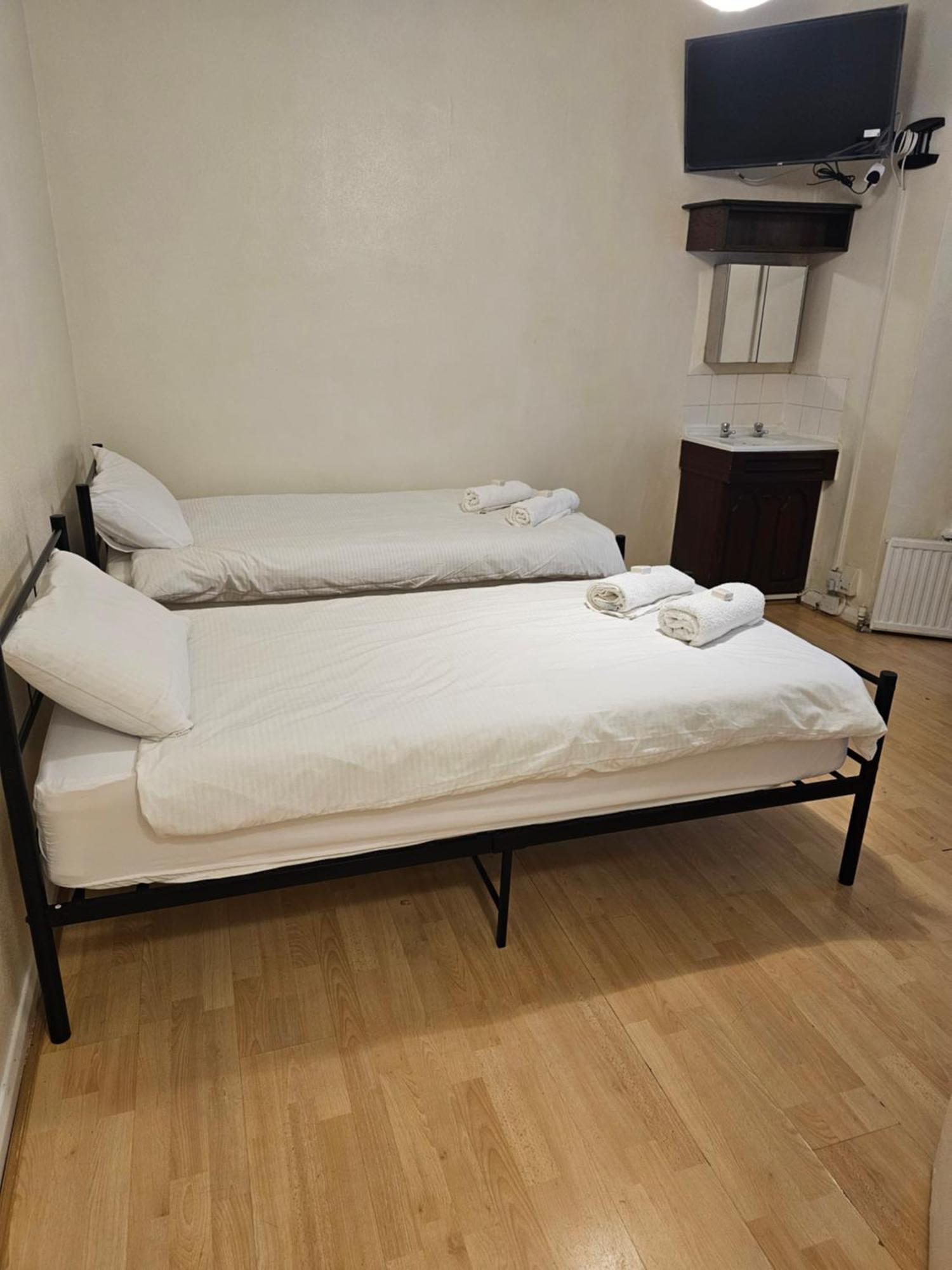 Bruce Rooms London Luaran gambar