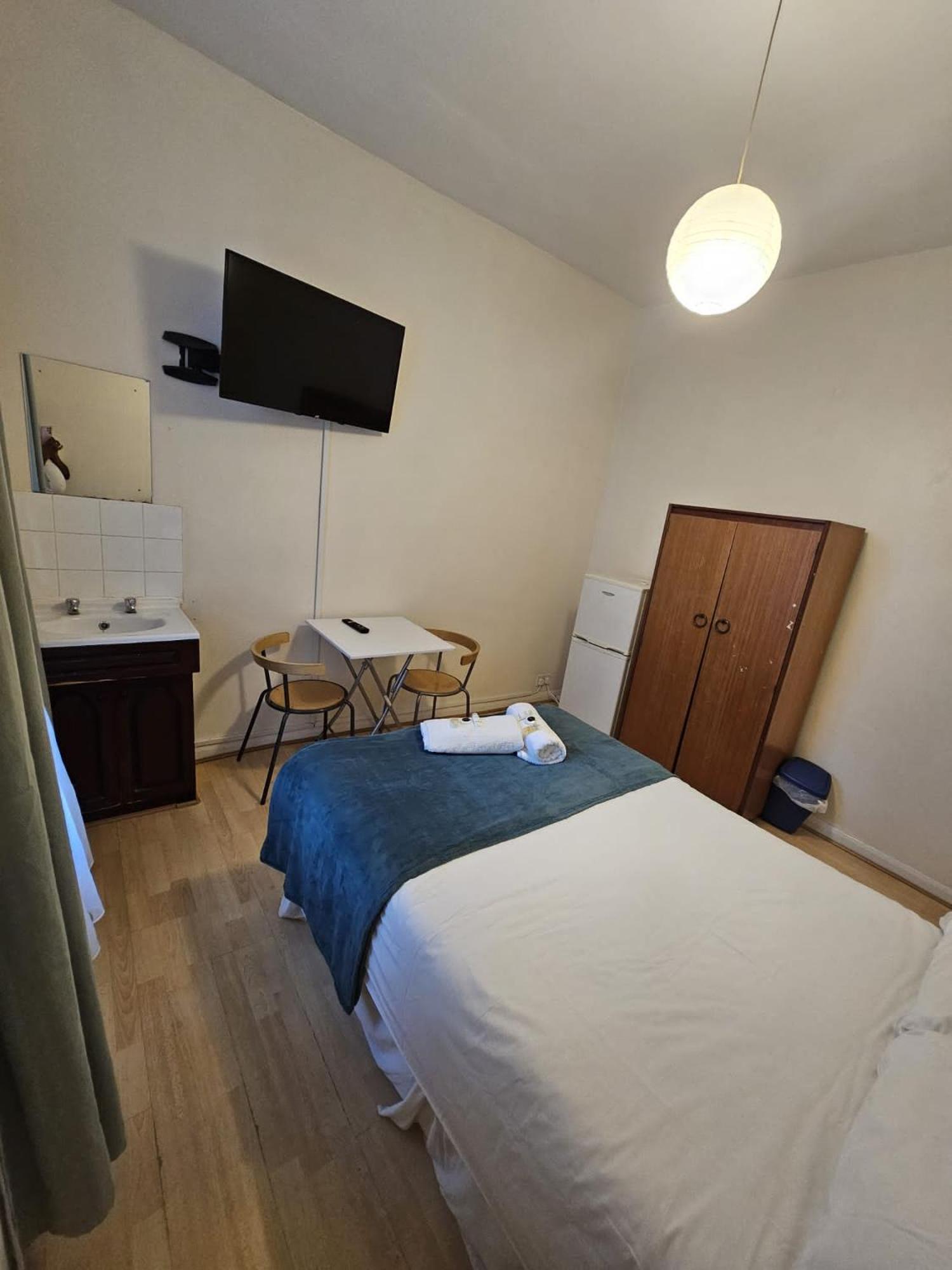 Bruce Rooms London Luaran gambar